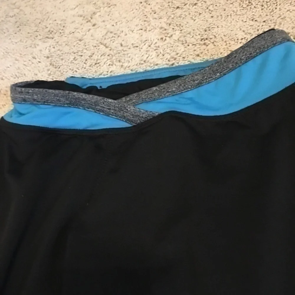 Girls size 12 top size medium 10/12 leggings